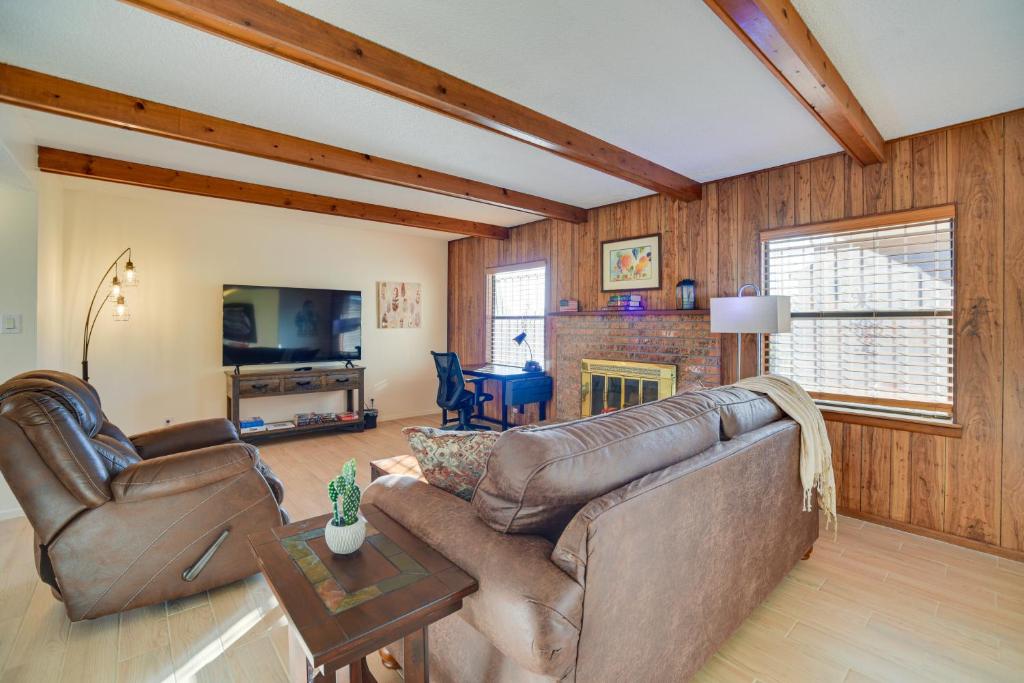 Adobe Home in Albuquerque with Covered Patio