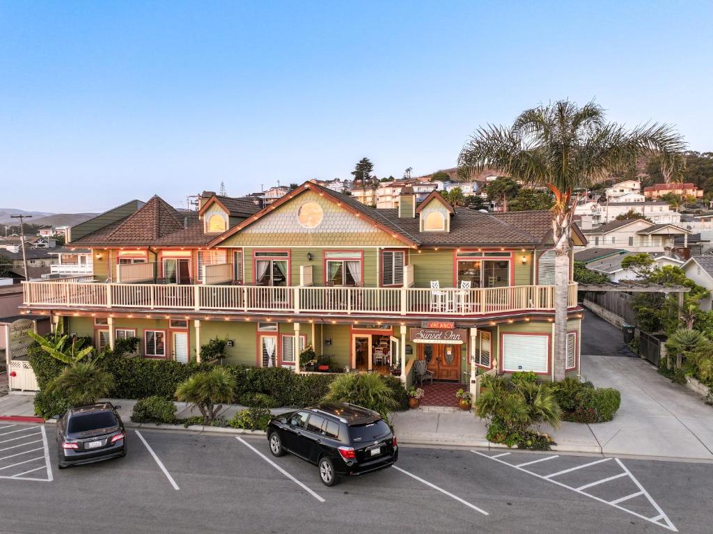 Cayucos Sunset Inn
