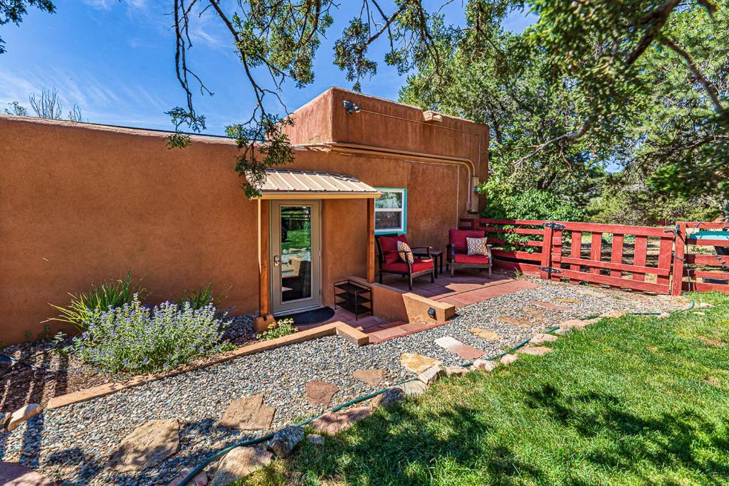 Pet Friendly Piñon Heaven